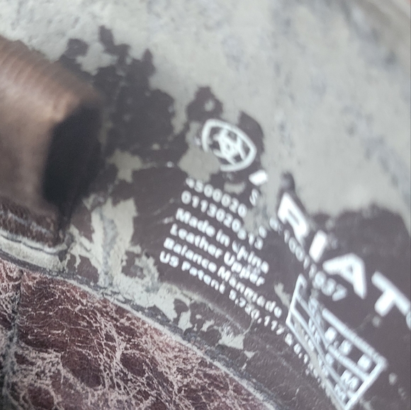 ARIAT Tall Riding Cowboy Boots - Picture 13 of 16